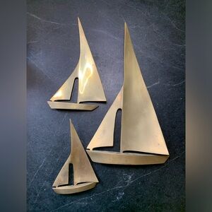 VINTAGE BRASS WALL DECOR | Set of 3 | Brass Sailboats